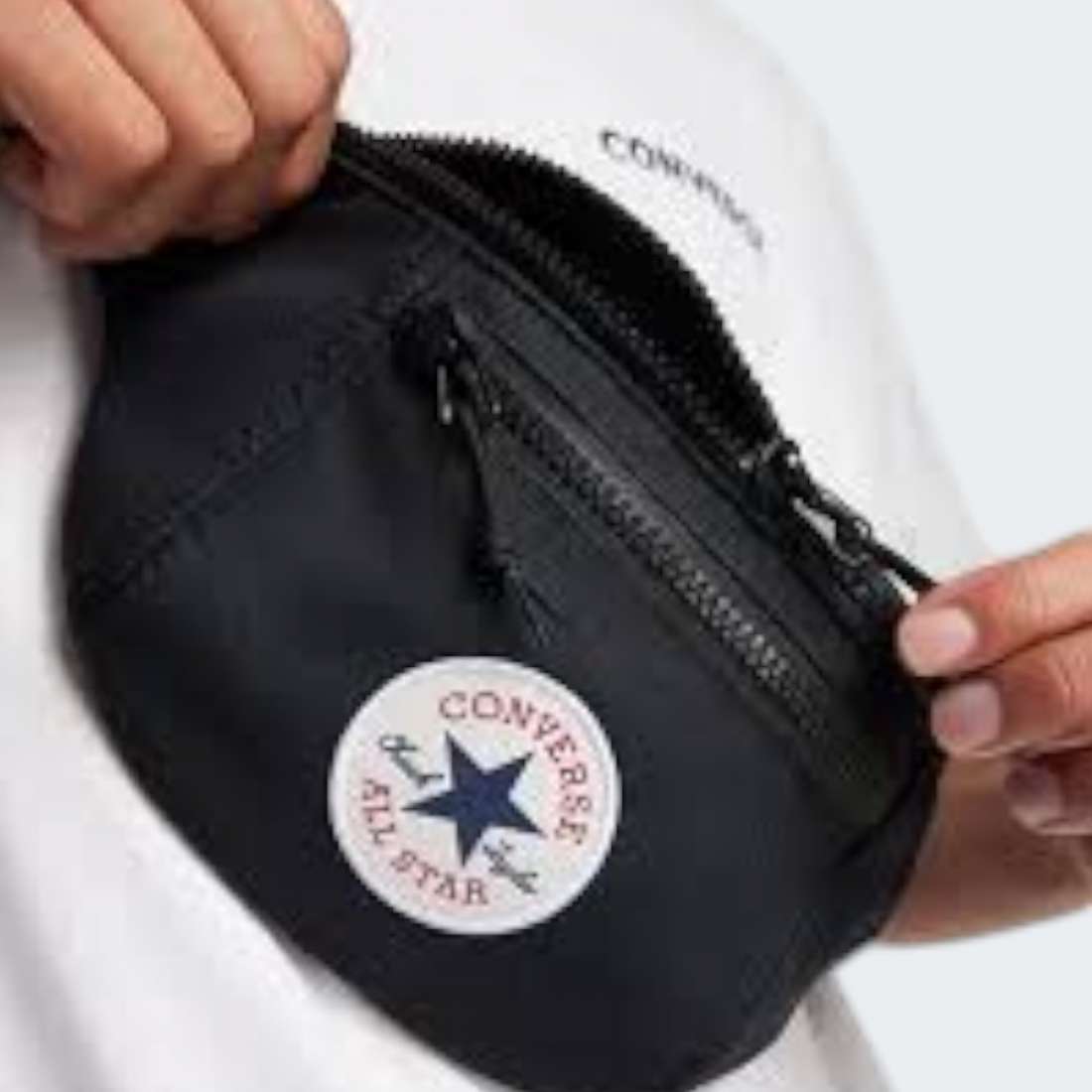 BOLSA DE CINTURA CONERSE GO 2 SLING BLACK