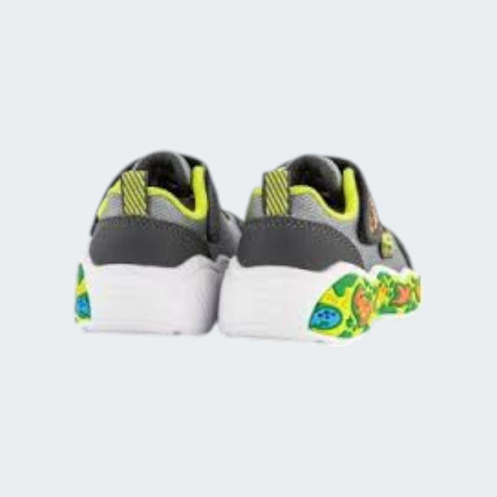 SKECHERS PLAY SCENE