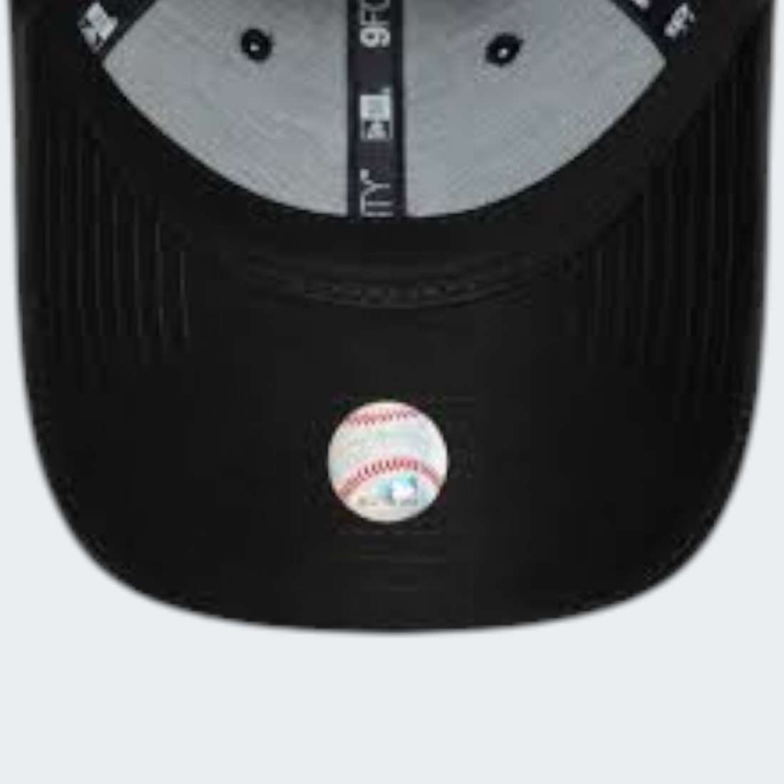 BONE NEW ERA NEW YORK W SATIN BLACK/BLACK