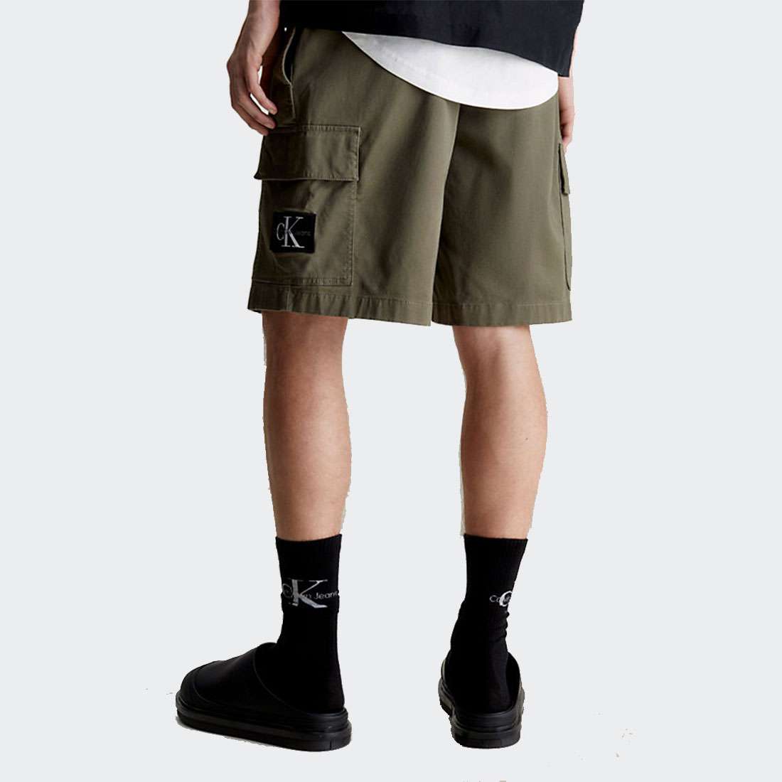 CALÇÕES CALVIN KLEIN CARGO DUSTY OLIVE