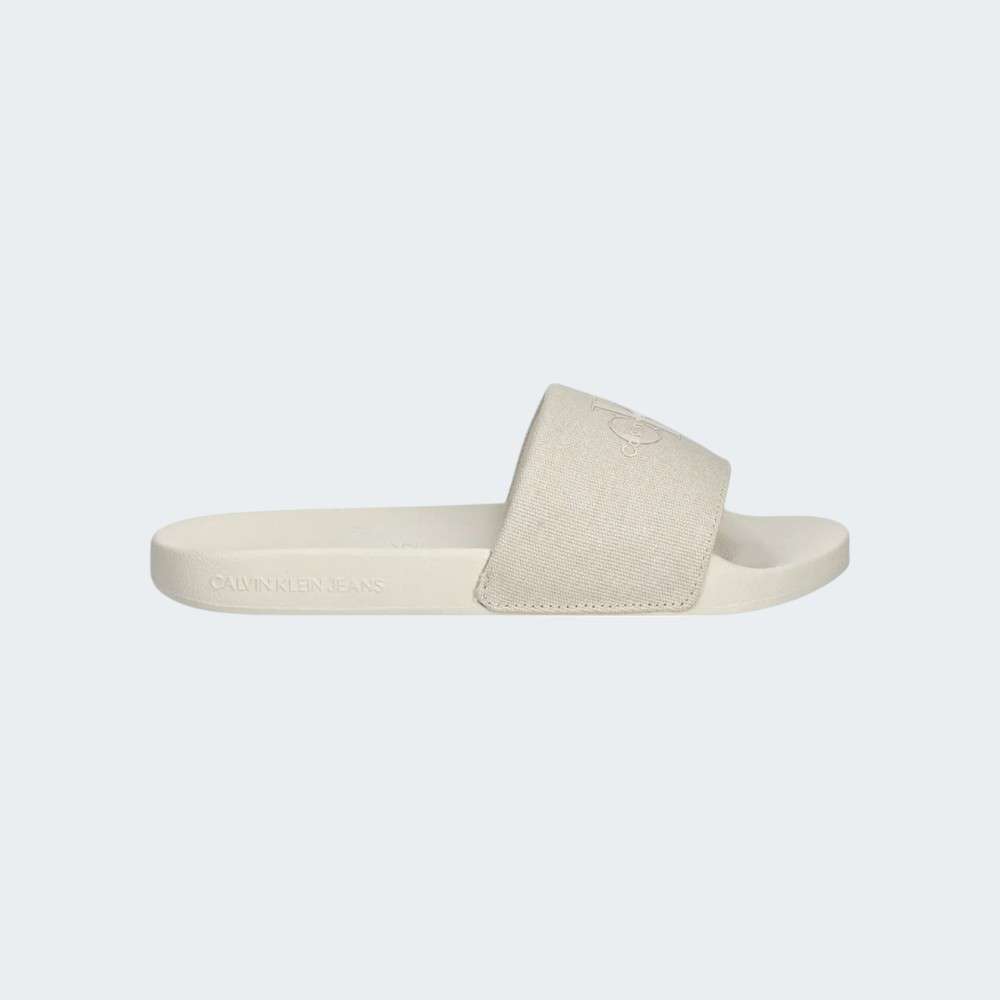 YW0YW01835-AEO_TRIPLETURTLEDOVE